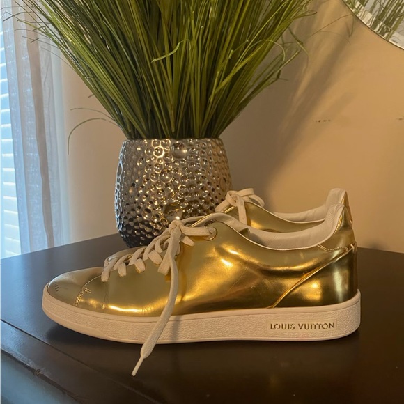 Gold Louis Vuitton Frontrow sneakers size 37.5 - Picture 12 of 16